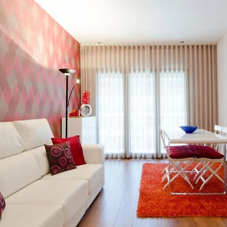 Parque Nacoes / Jardins Cristo Rei Apartment Lisbon